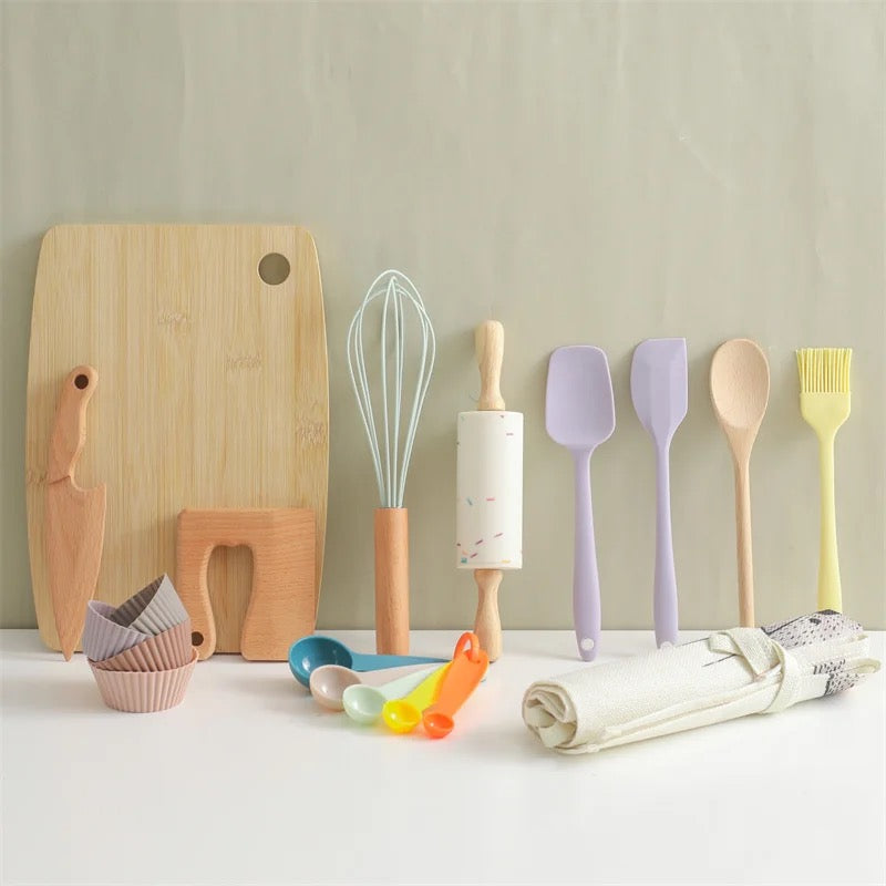 toy kitchen accessories